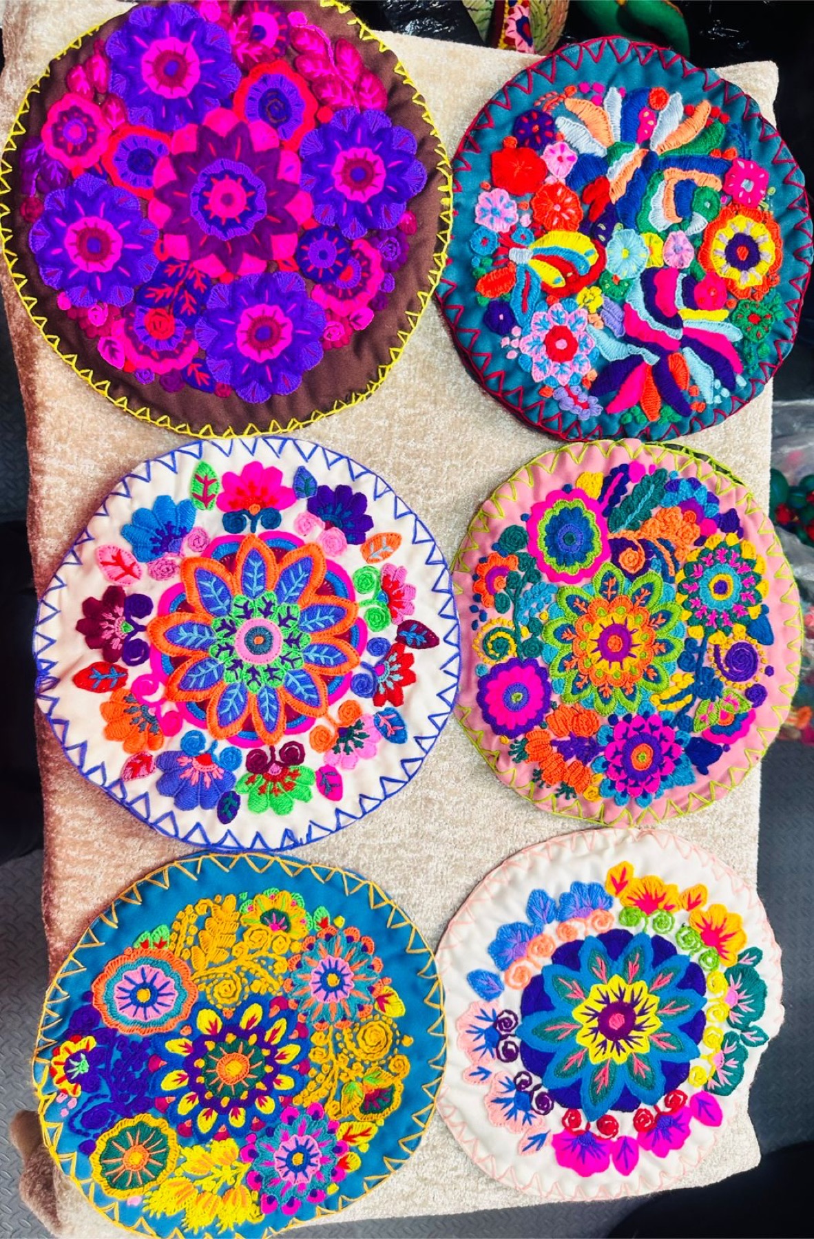 Tortilleros bordados a mano