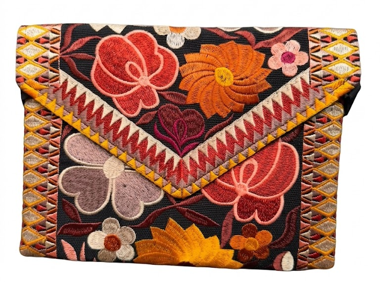 cartera bordada — Carteras bordadas Yucatán
