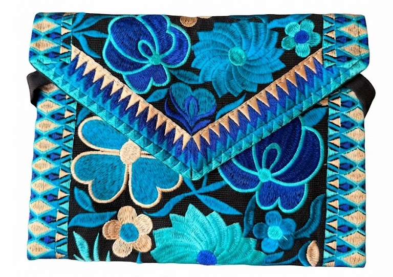 cartera bordada — Carteras bordadas Yucatán